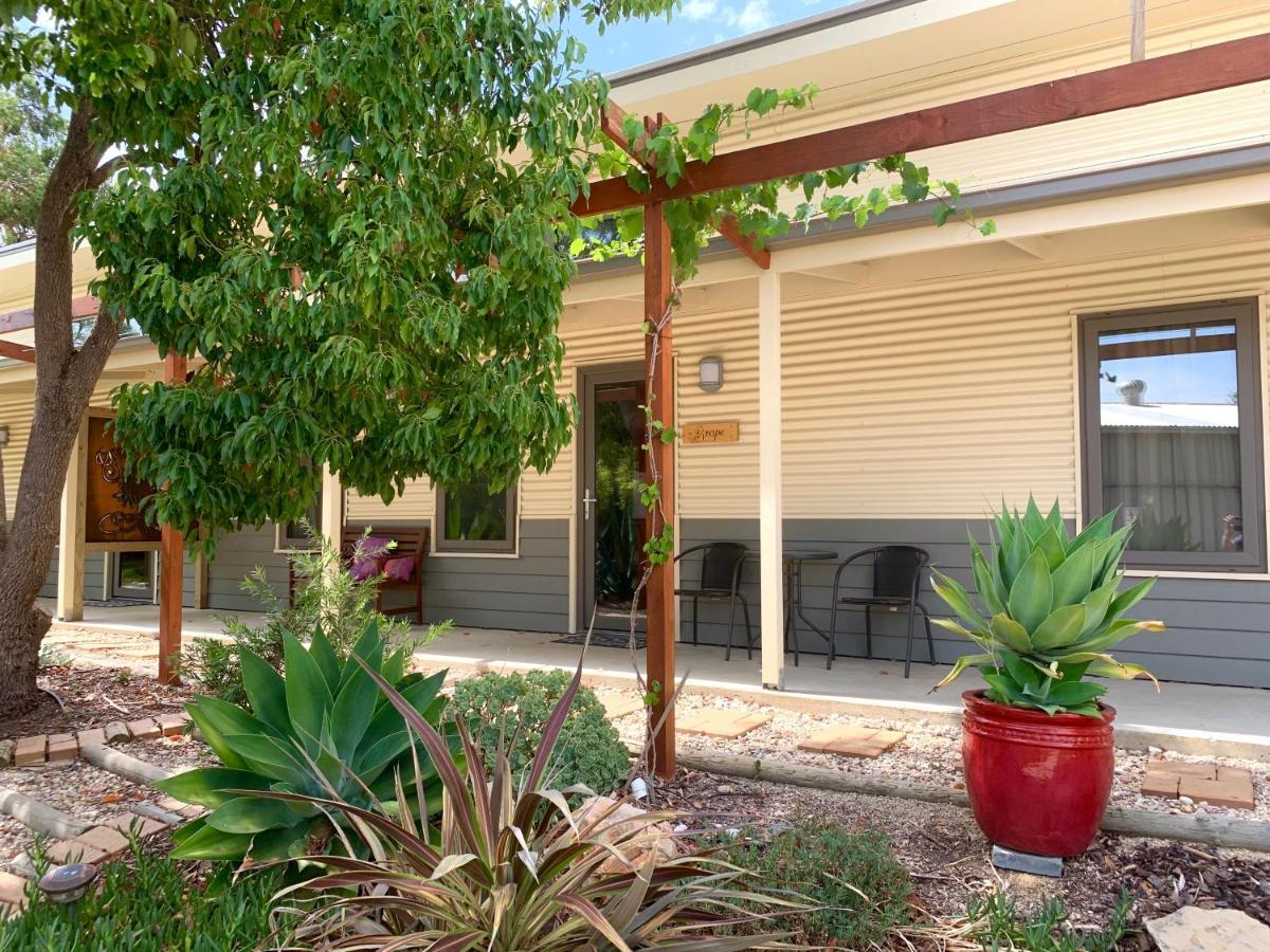 Hotel The Grape And Olive At Willunga Esterno foto